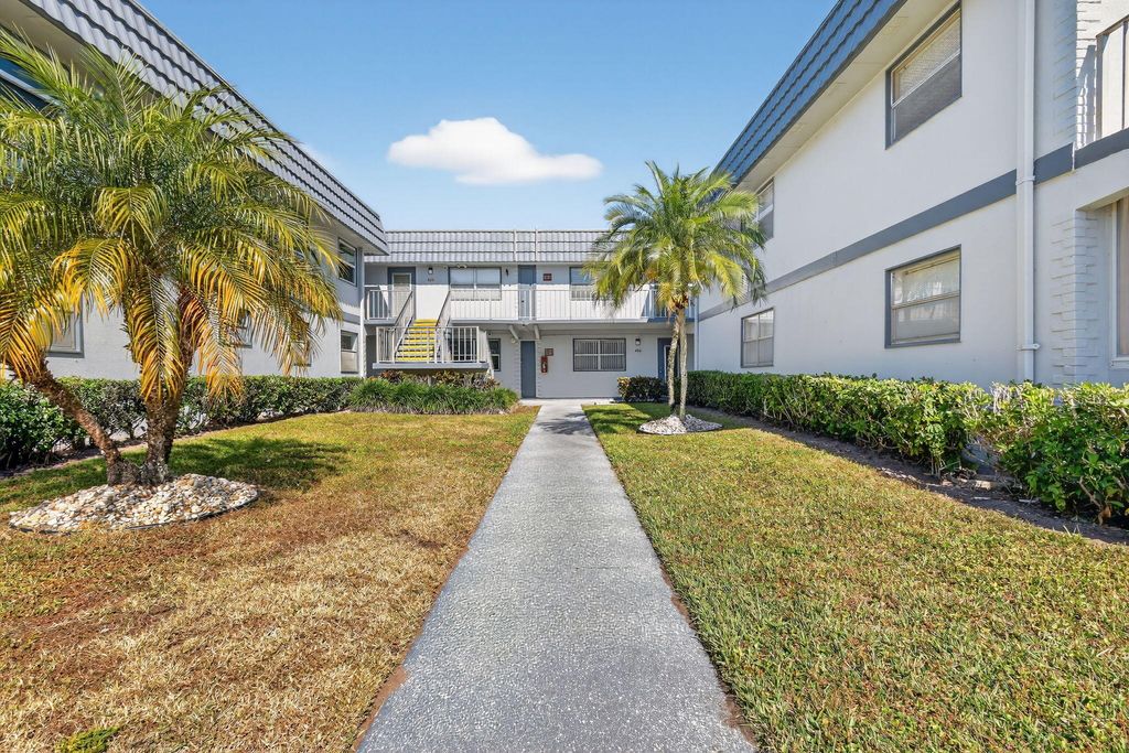 Photo of 497 Brittany K, Delray Beach, FL 33446 (MLS # R11161847)