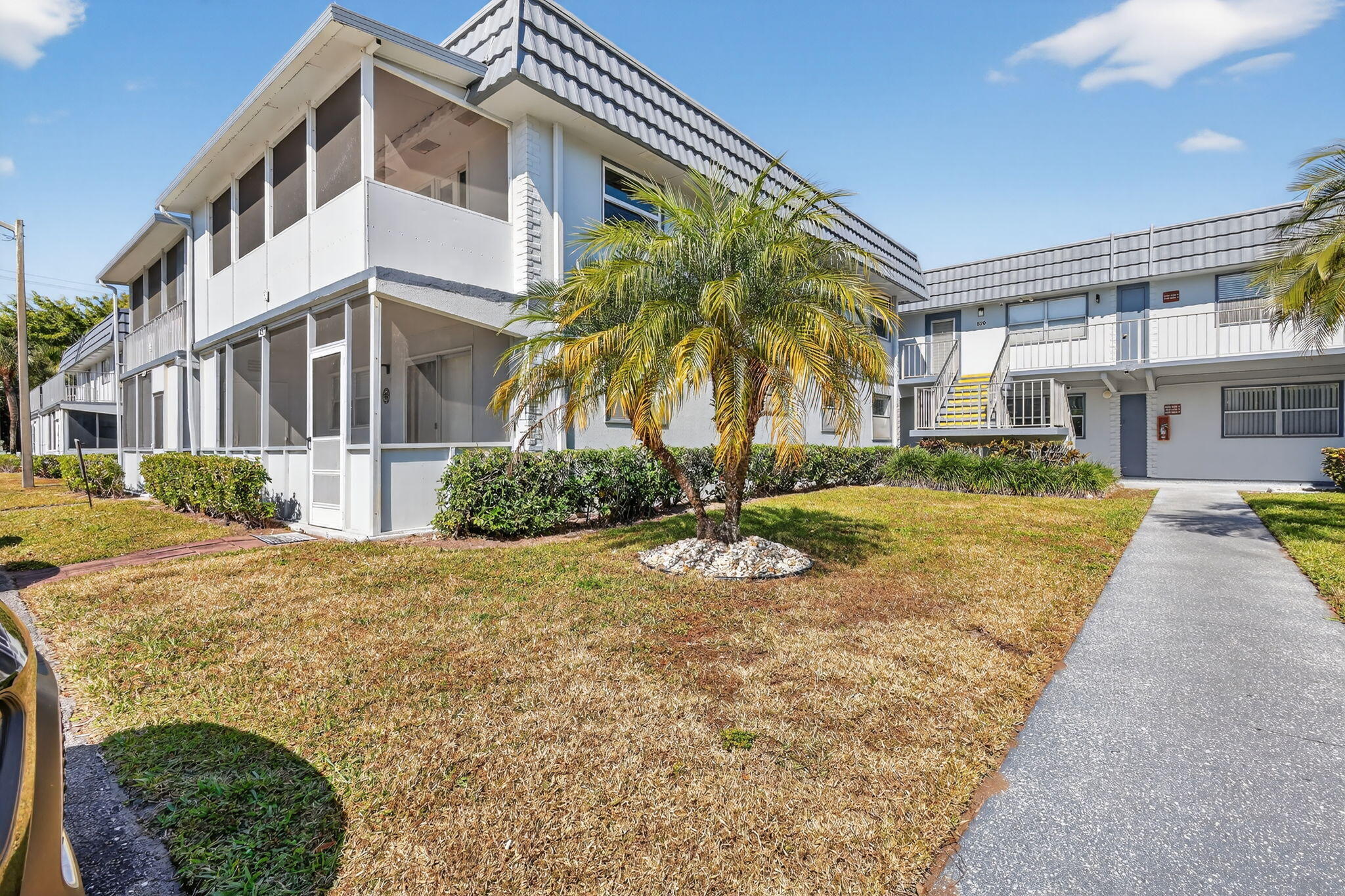 KINGS POINT BRITTANY CONDOS - Residential Lease