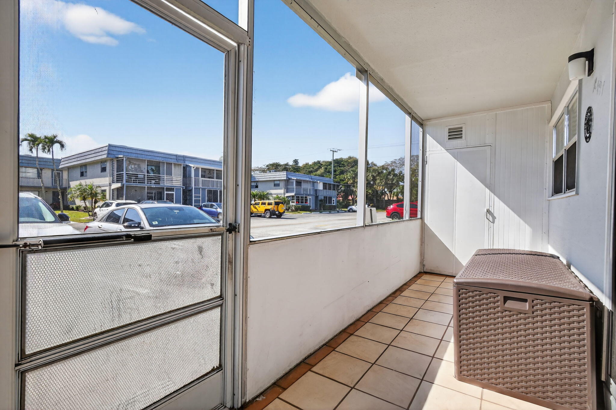 KINGS POINT BRITTANY CONDOS - Residential Lease