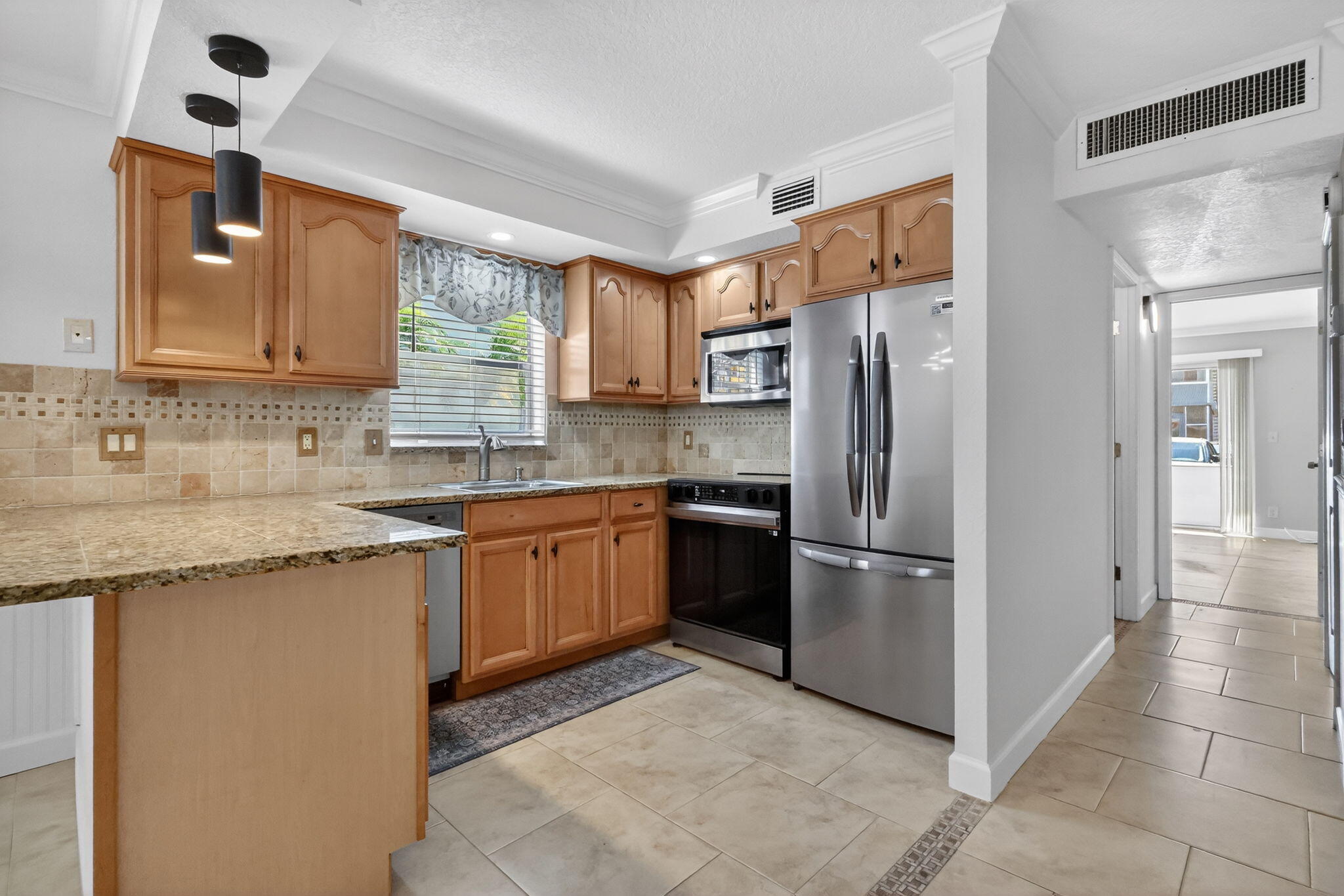 KINGS POINT BRITTANY CONDOS - Residential Lease