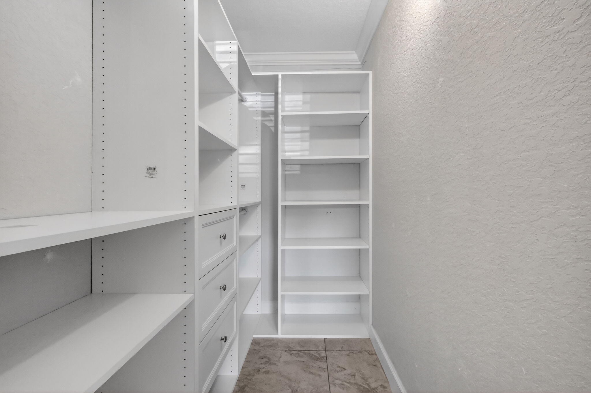 KINGS POINT BRITTANY CONDOS - Residential Lease