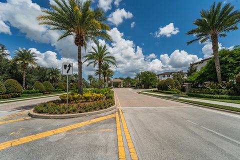 A home in Lake Worth