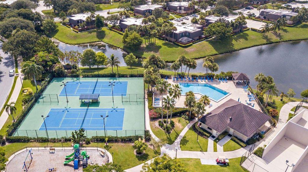 Photo of 1918 19th Court #35b, Jupiter, FL 33477 (MLS # R10974826)