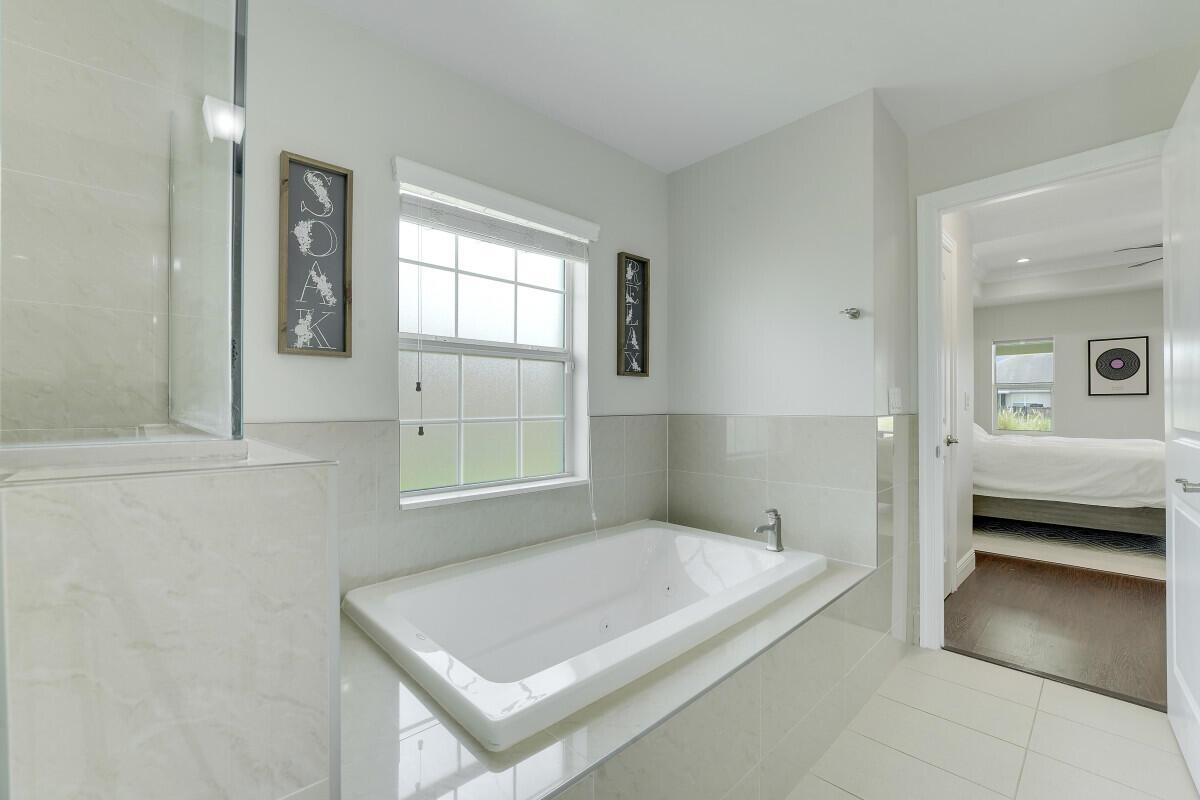 PORT ST LUCIE SECTION 33 - Residential