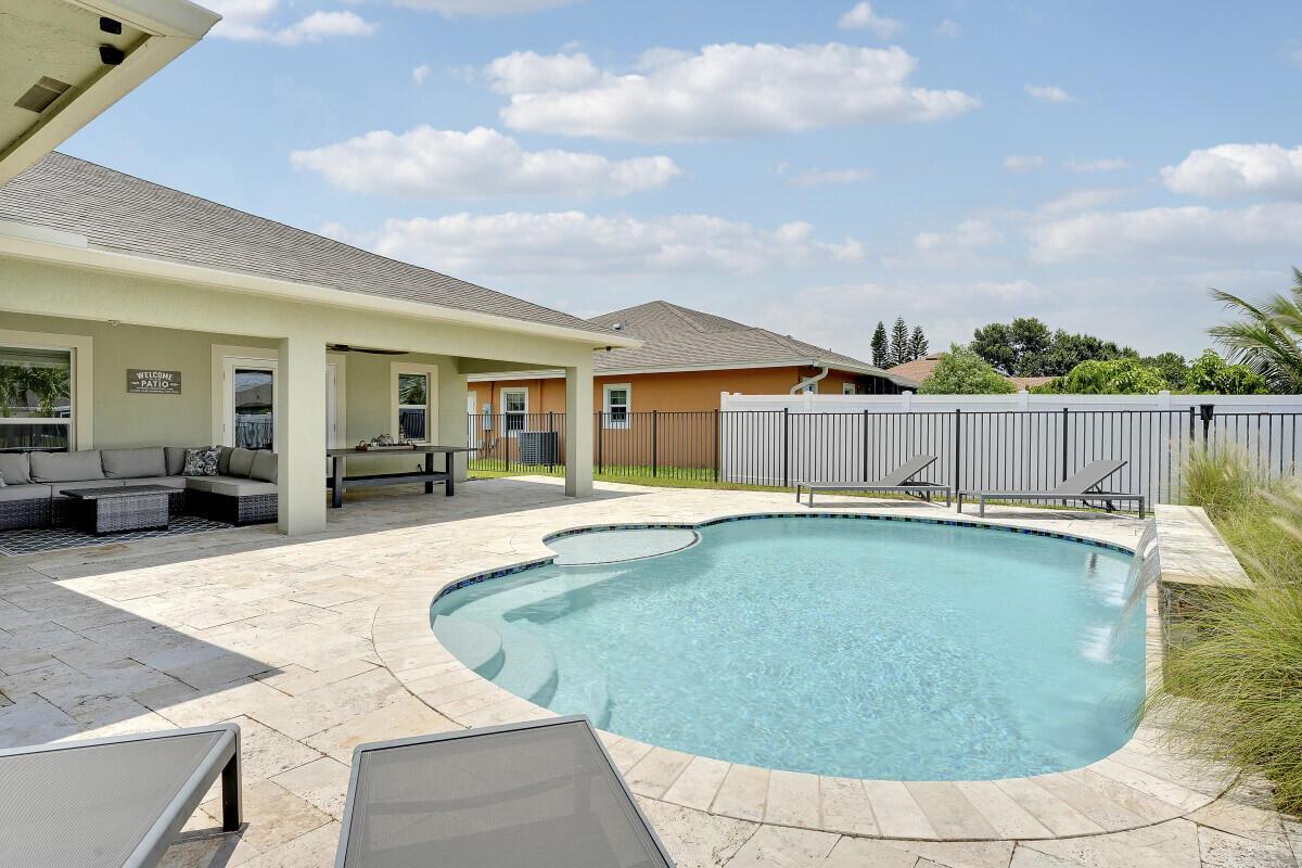 PORT ST LUCIE SECTION 33 - Residential