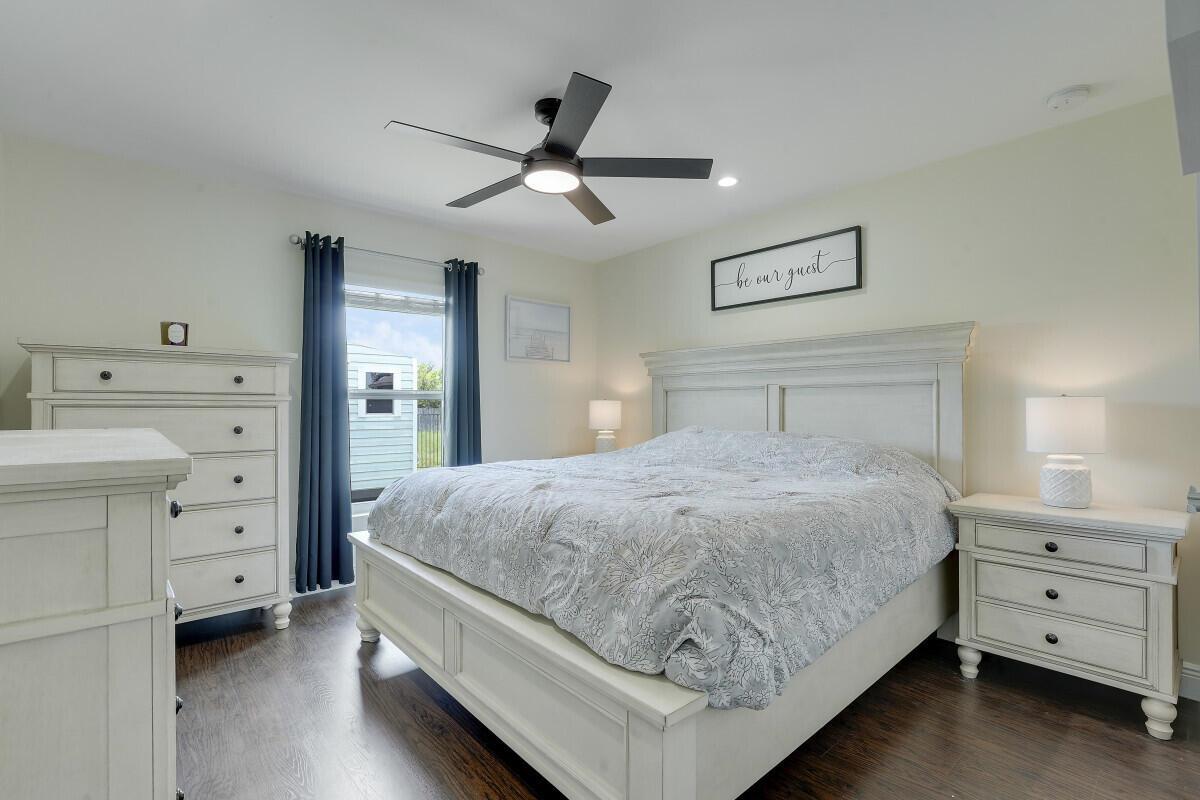 PORT ST LUCIE SECTION 33 - Residential