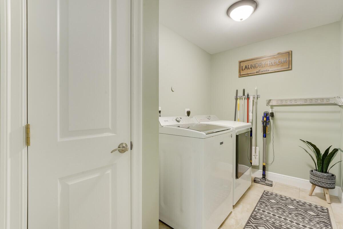 PORT ST LUCIE SECTION 33 - Residential