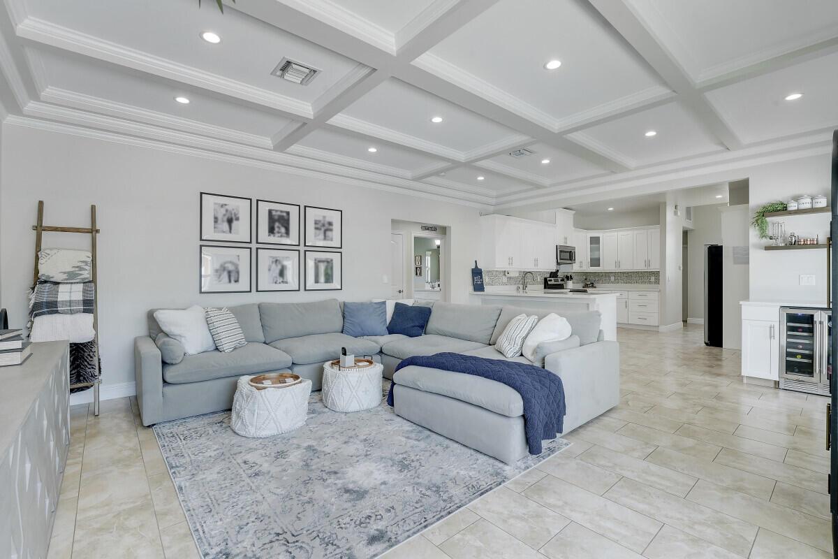 PORT ST LUCIE SECTION 33 - Residential