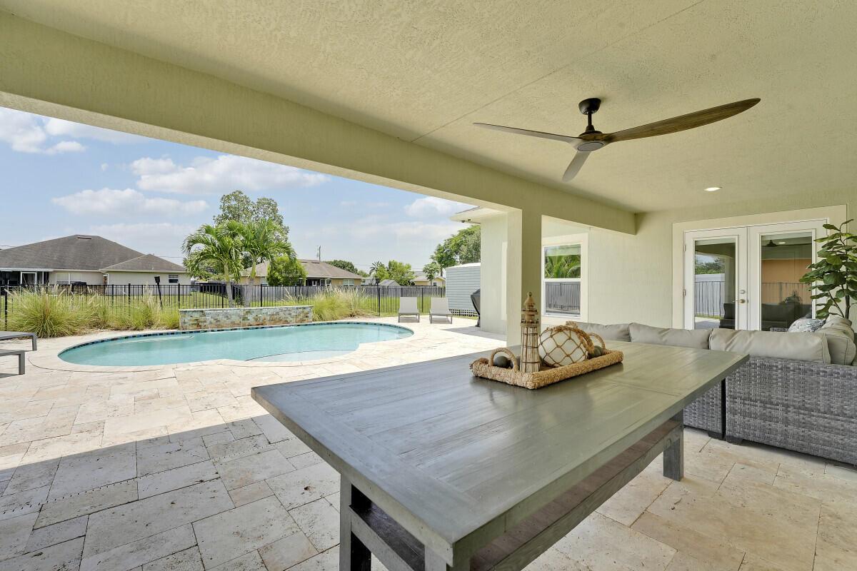 PORT ST LUCIE SECTION 33 - Residential