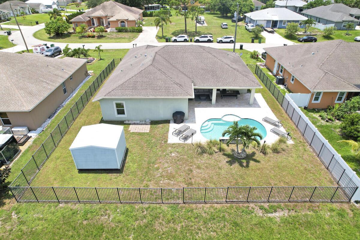 PORT ST LUCIE SECTION 33 - Residential