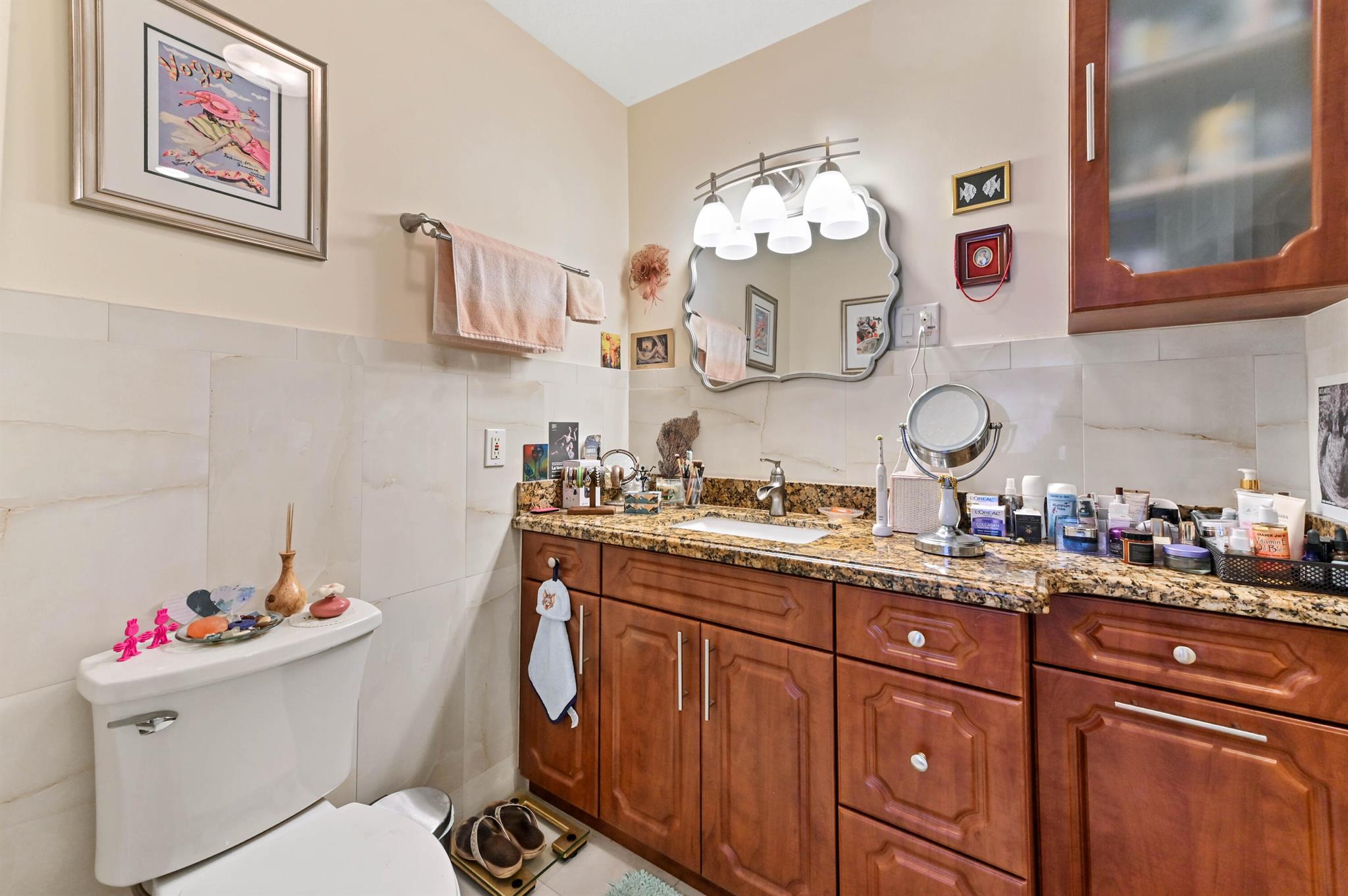 FLORESTA ESTATES - Residential