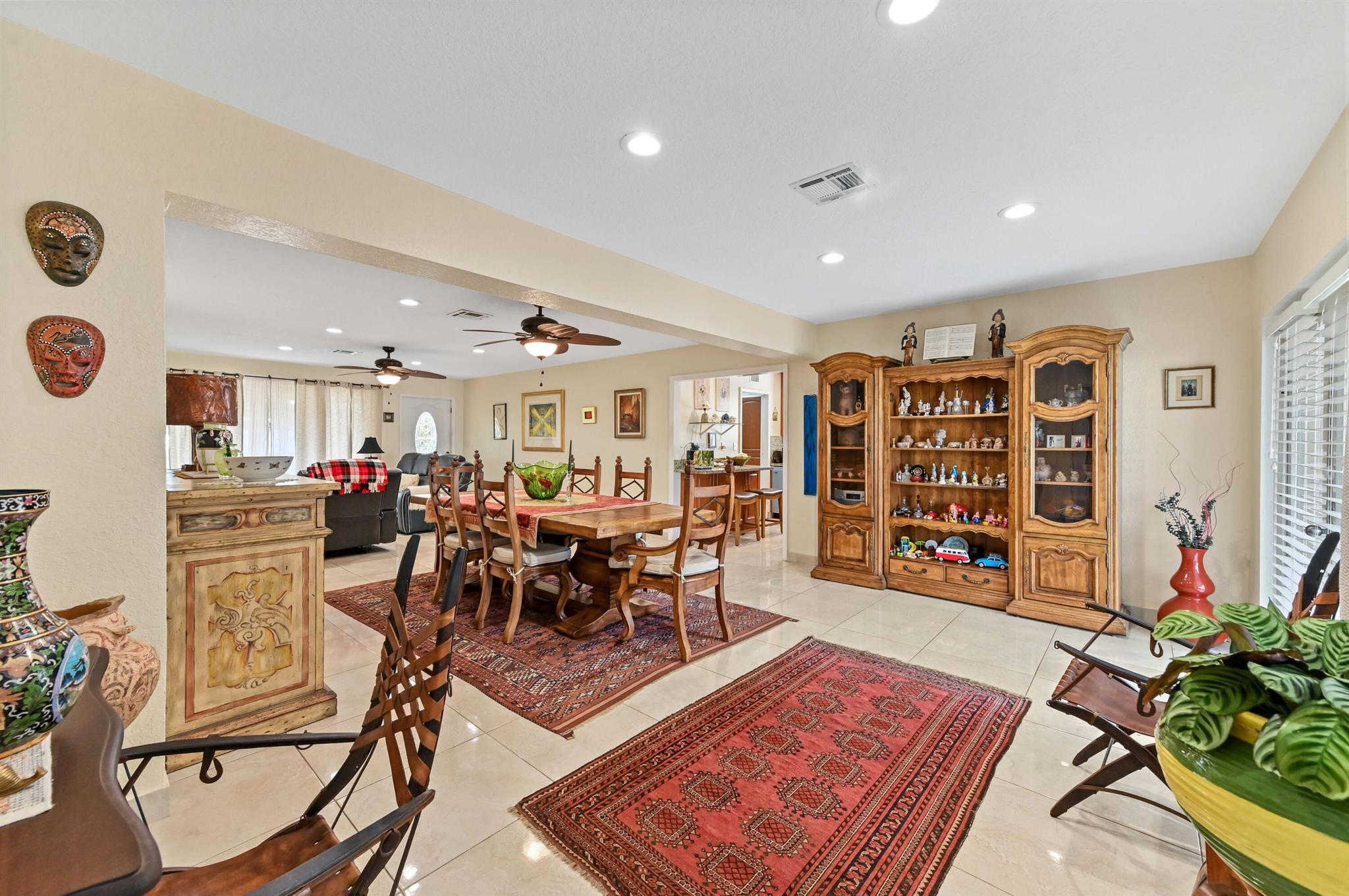 FLORESTA ESTATES - Residential