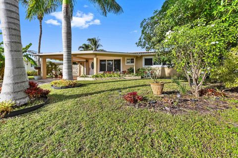1121 SE 14th Court Deerfield Beach FL 33441
