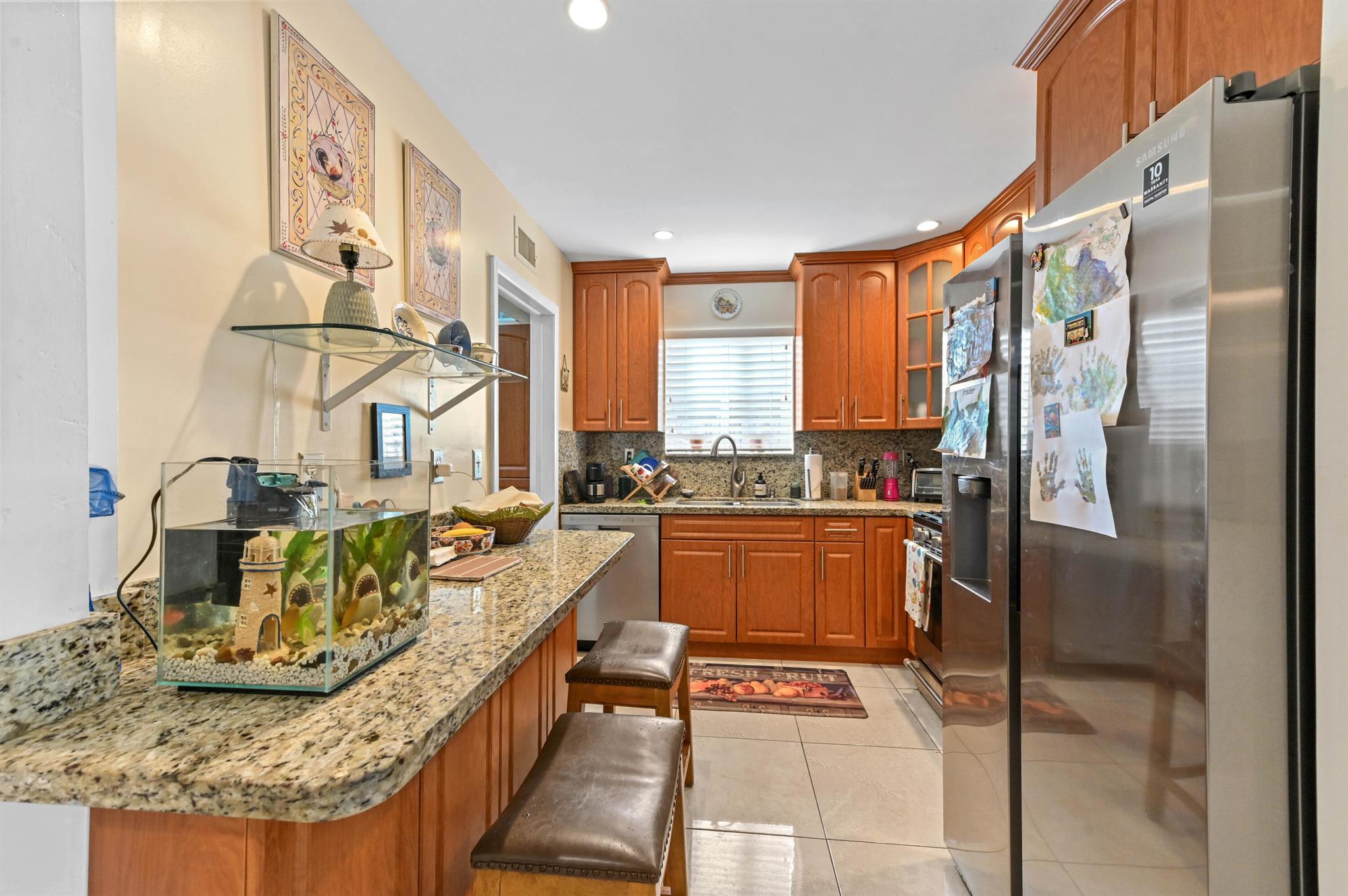 FLORESTA ESTATES - Residential