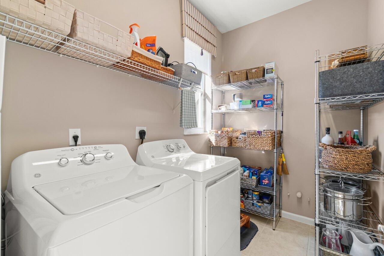 Fairways/Addison Green - Residential