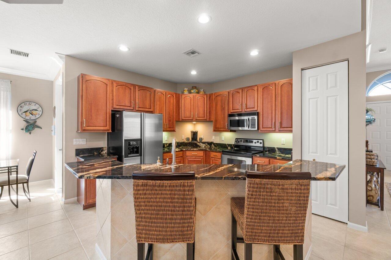 Fairways/Addison Green - Residential