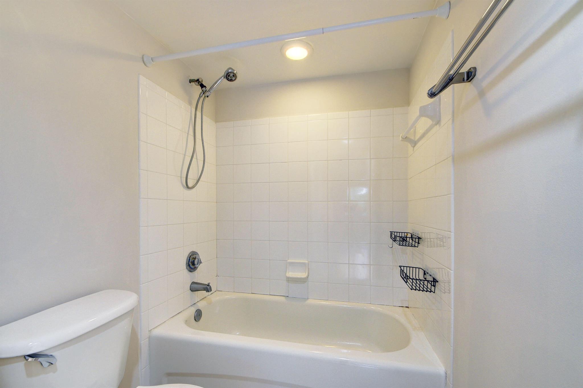 Hypoluxos Mariners Cay Condo - Residential