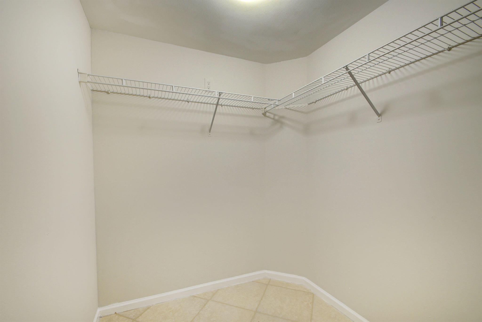 Hypoluxos Mariners Cay Condo - Residential