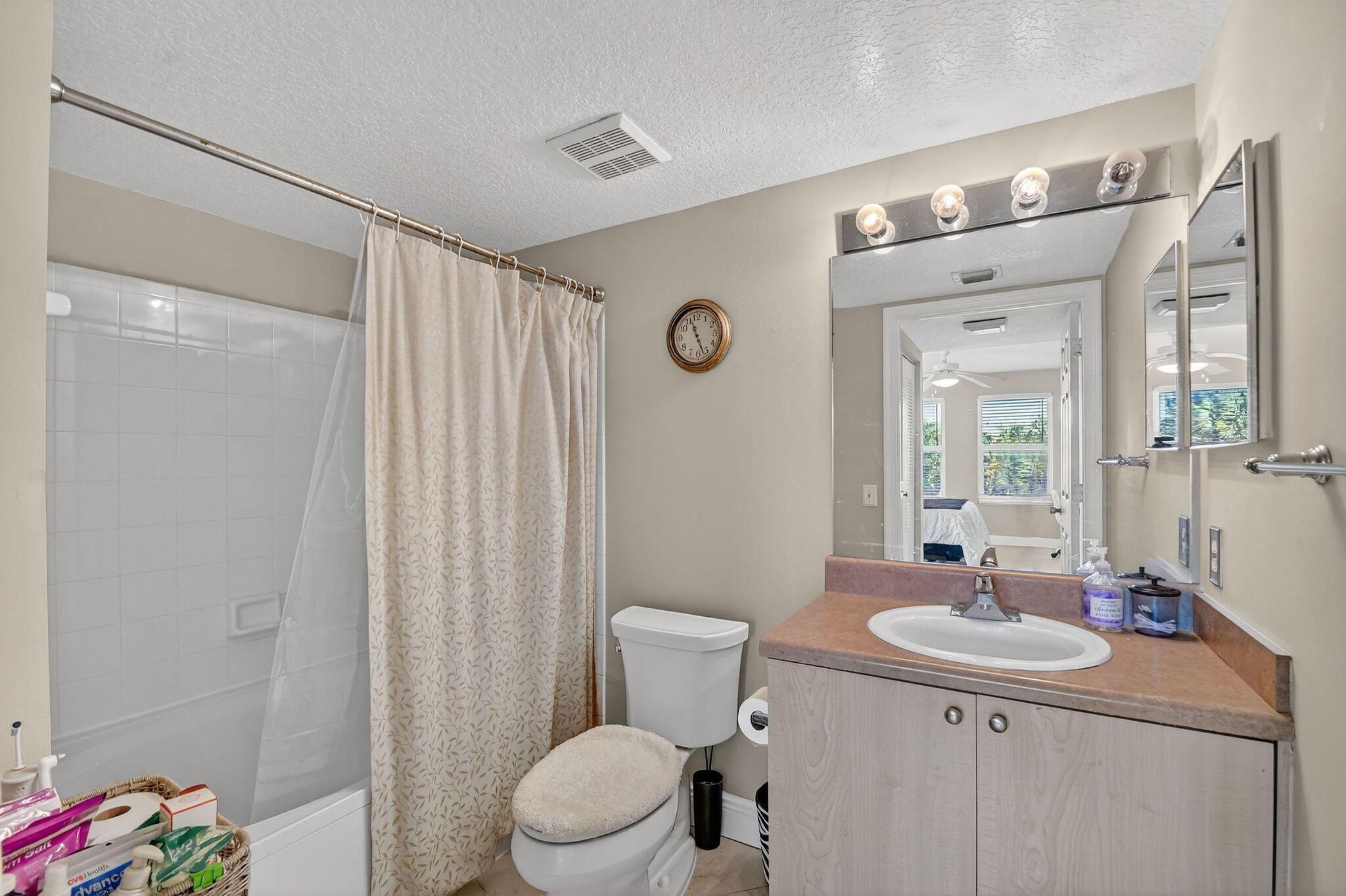 VILLA DEL SOL CONDO - Residential