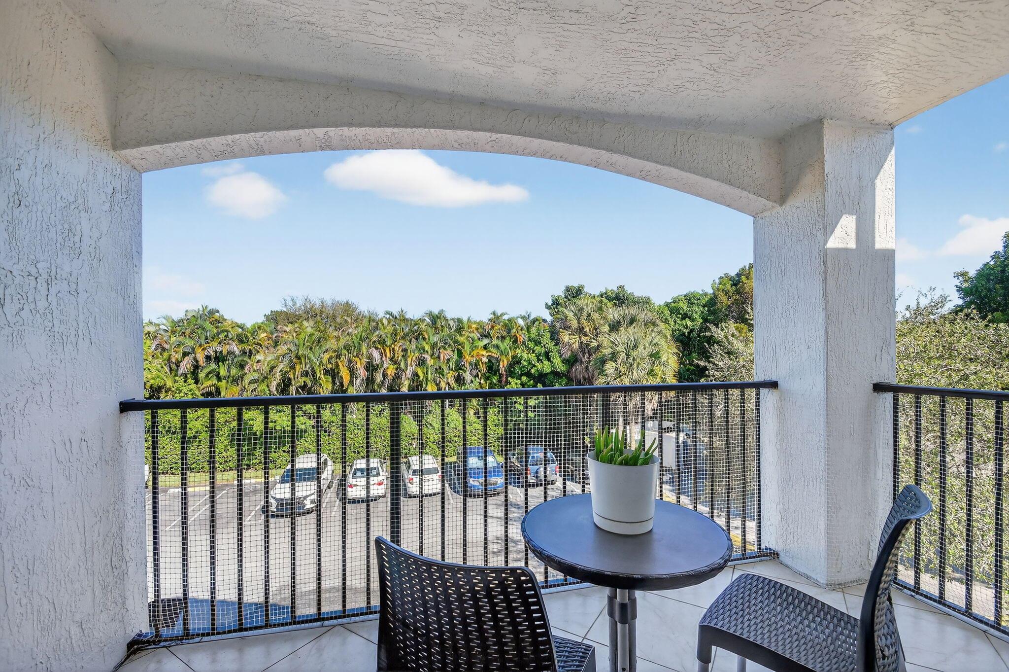 VILLA DEL SOL CONDO - Residential