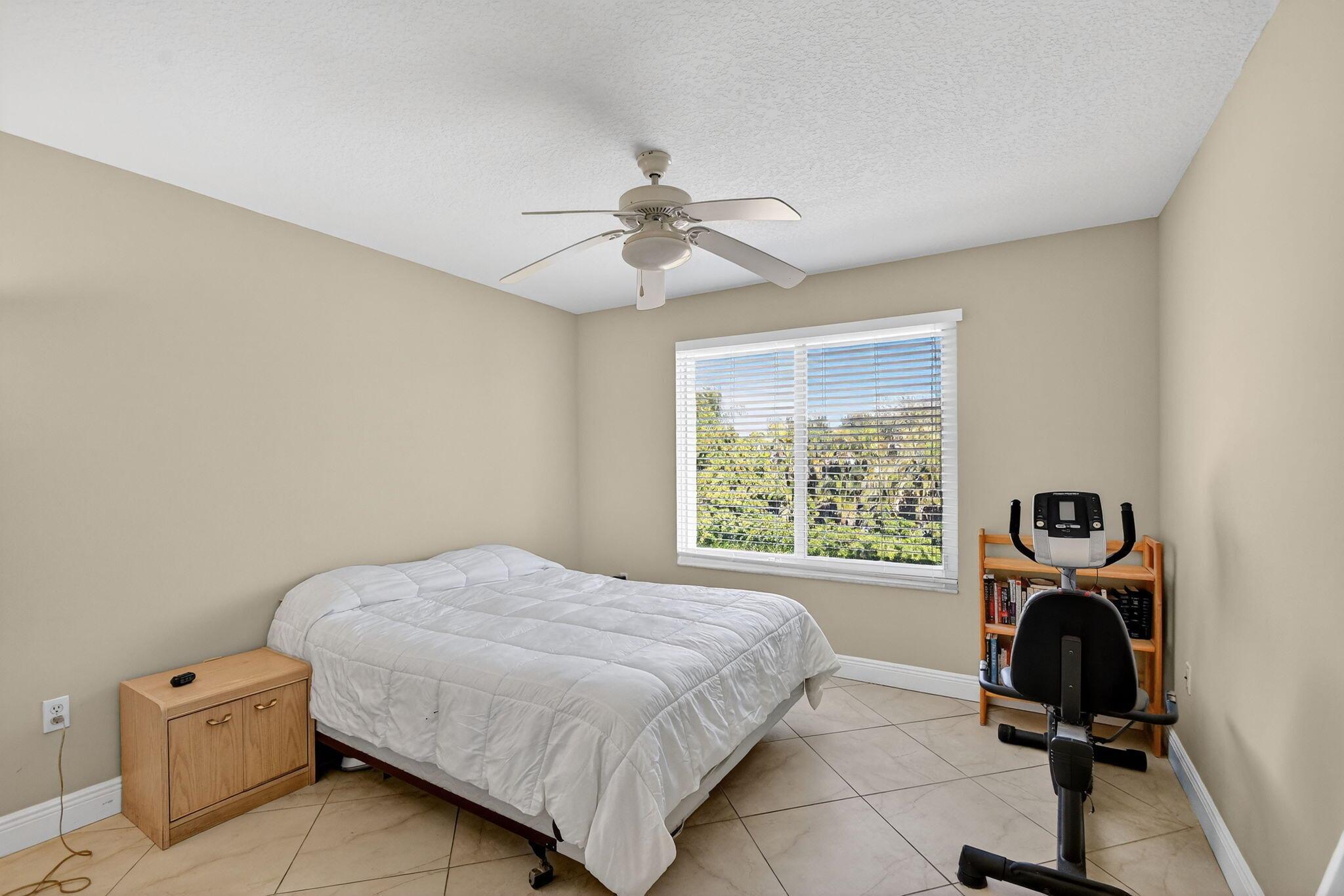 VILLA DEL SOL CONDO - Residential