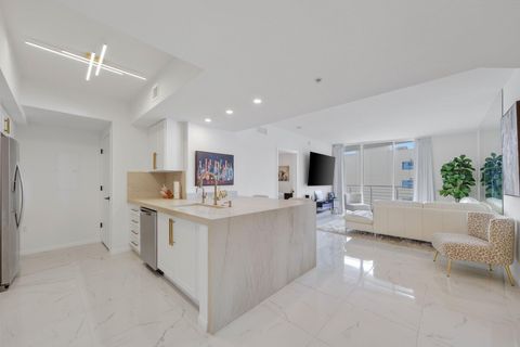 1551 N Flagler Drive 1216 West Palm Beach FL 33401