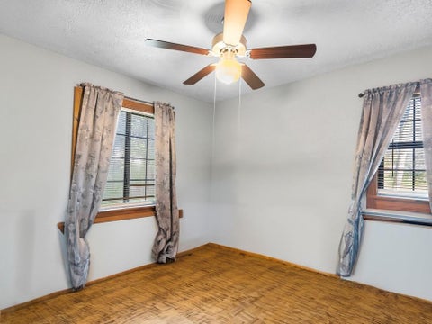 Tiny photo for 2315 28TH Avenue SW, Vero Beach, FL 32960 (MLS # B26054106)