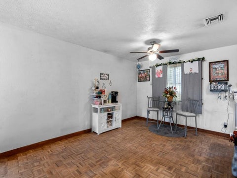 Tiny photo for 2315 28TH Avenue SW, Vero Beach, FL 32960 (MLS # B26054106)