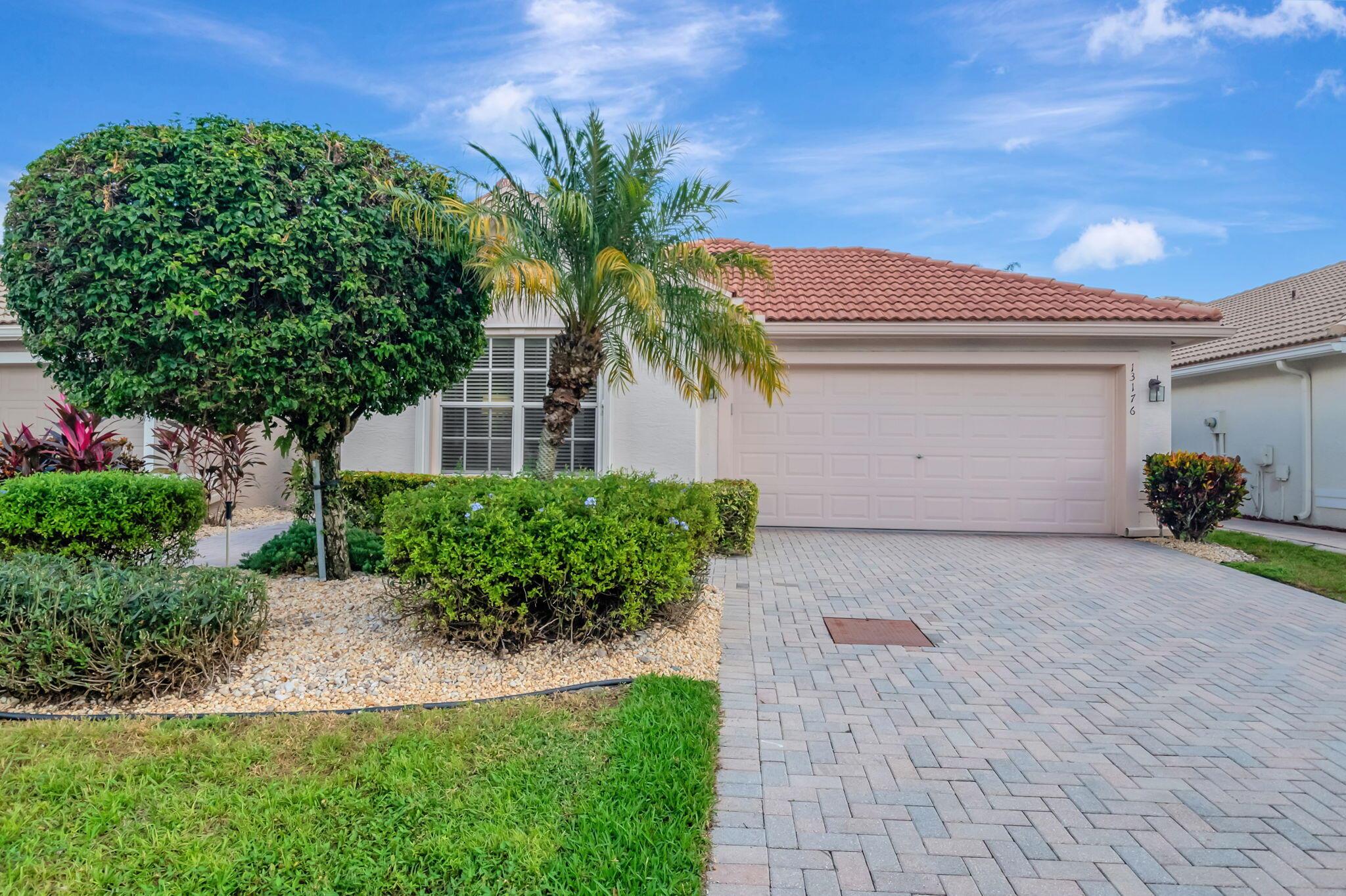 13176 La Sabina Drive