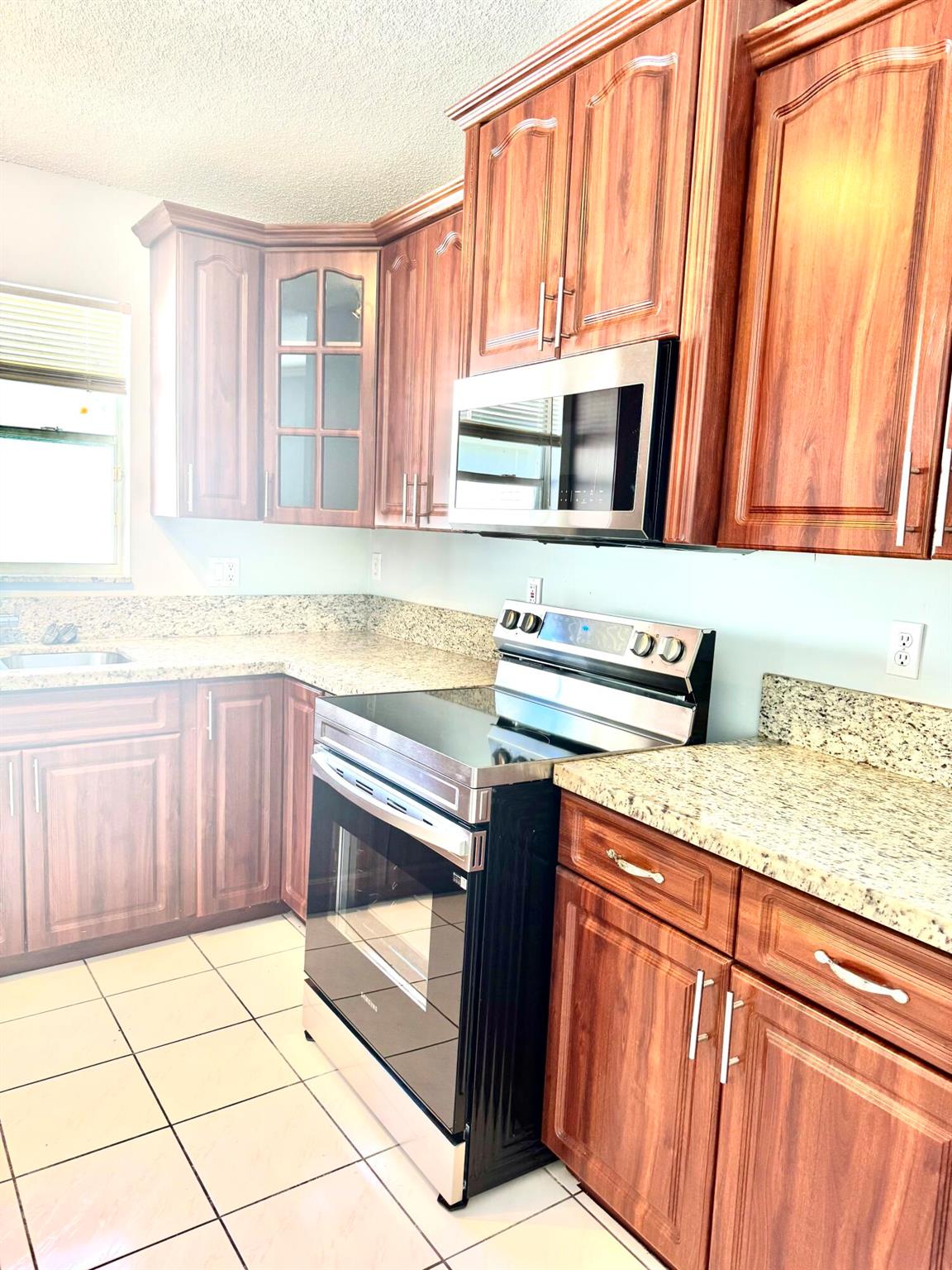 Properties 1368 Waterway Cove Drive