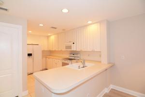 TUSCANY AT ABACOA - Residential Lease