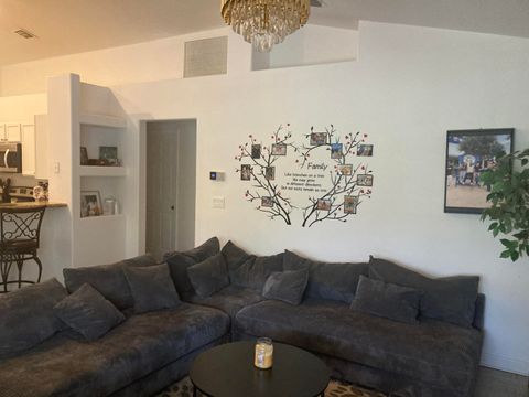 listing image 128