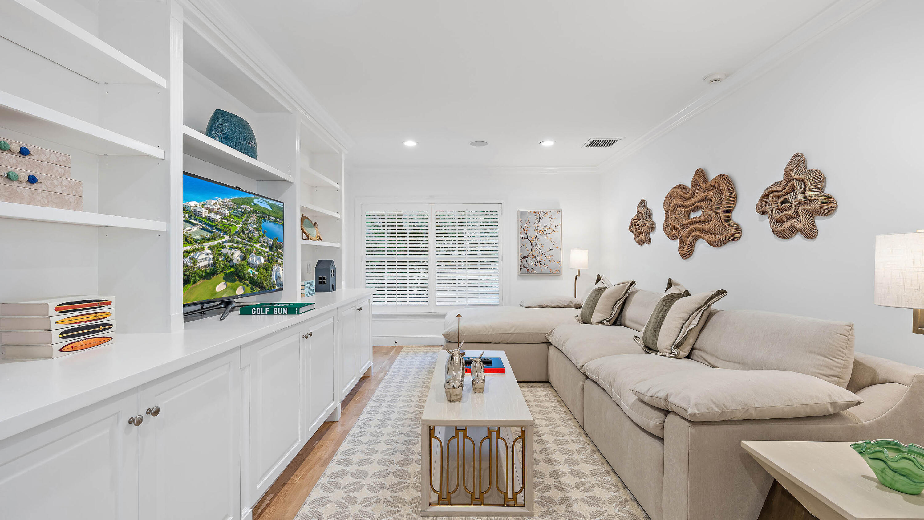 OLD PORT VILLAGE 1 - Residential