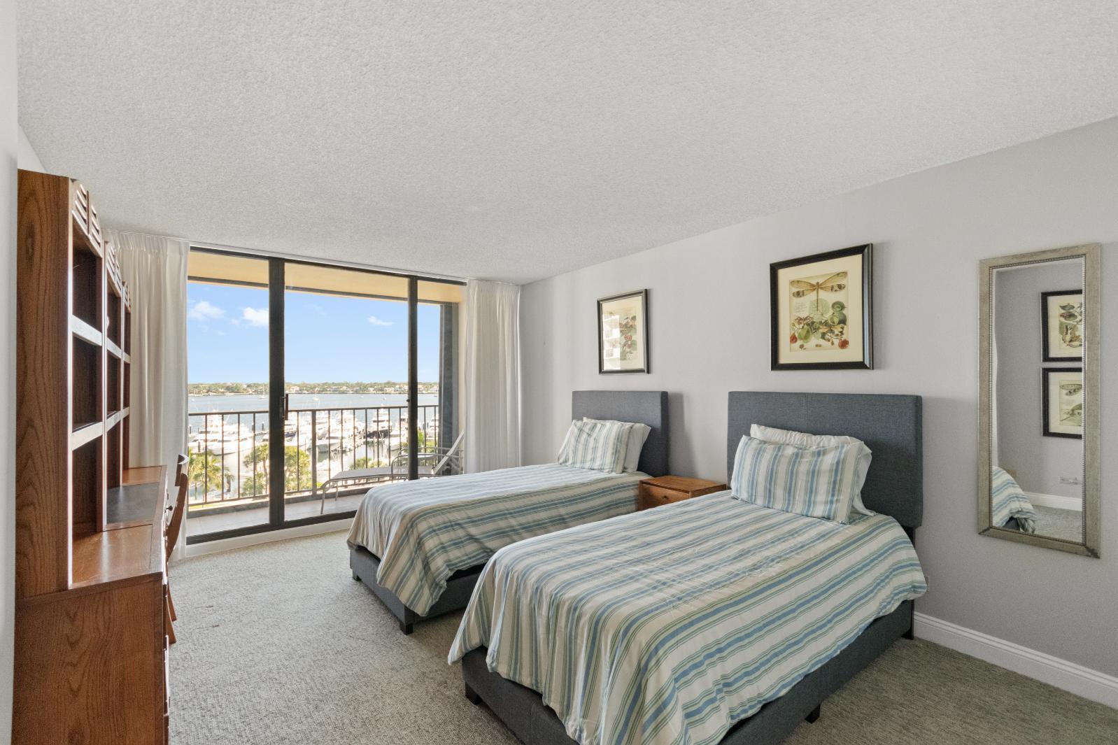 OLD PORT COVE QUAY NORTH - Residential