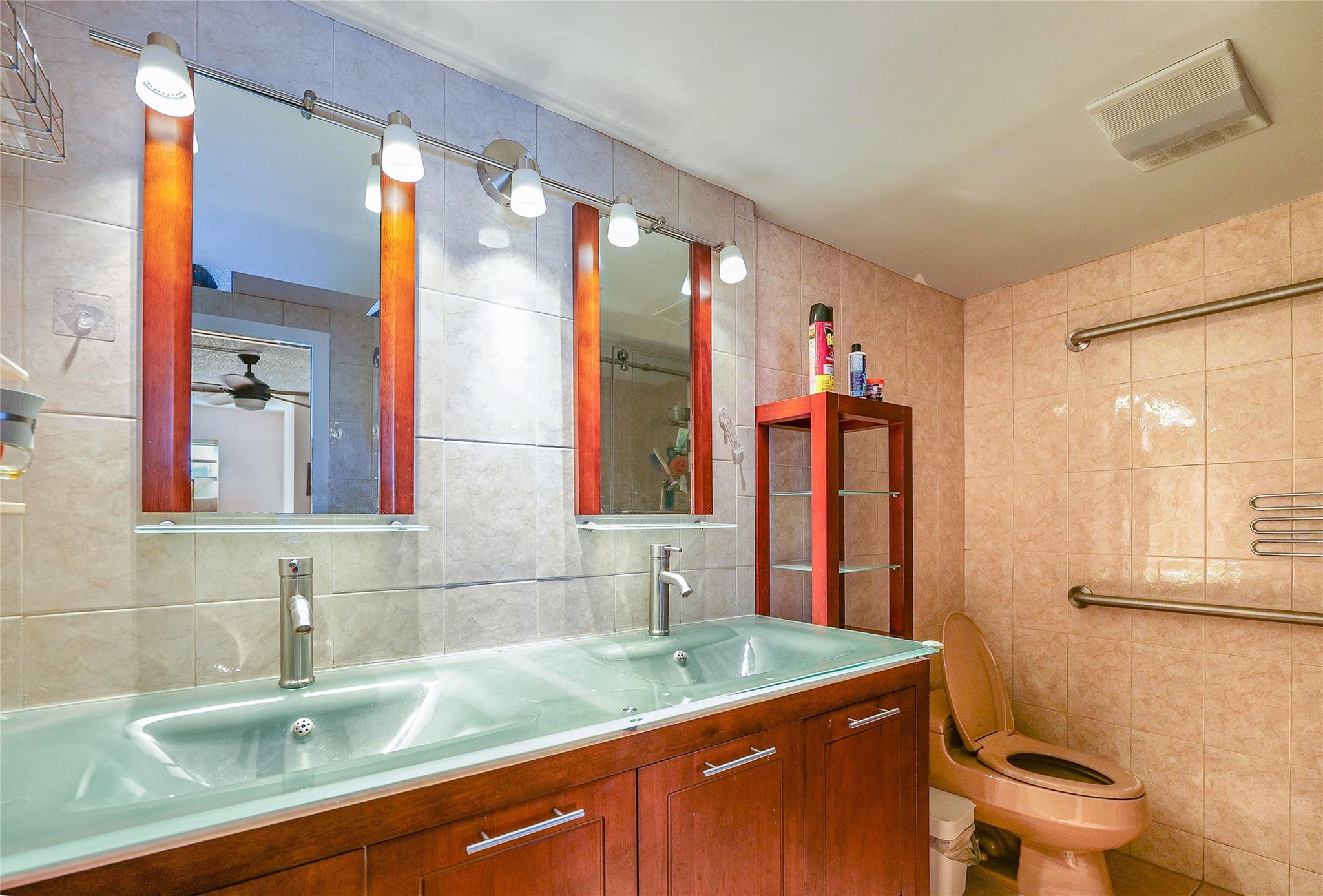 18th Hole - Residential Lease