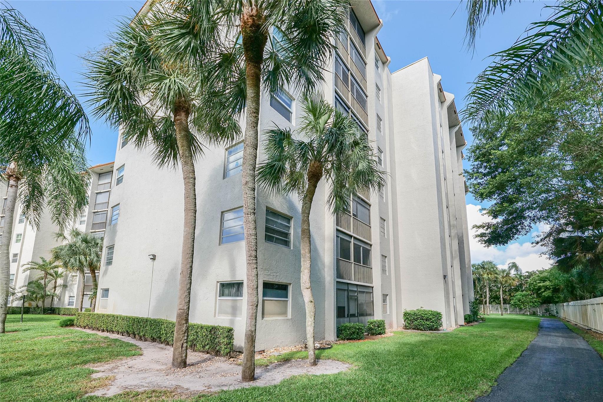 18th Hole - Residential Lease