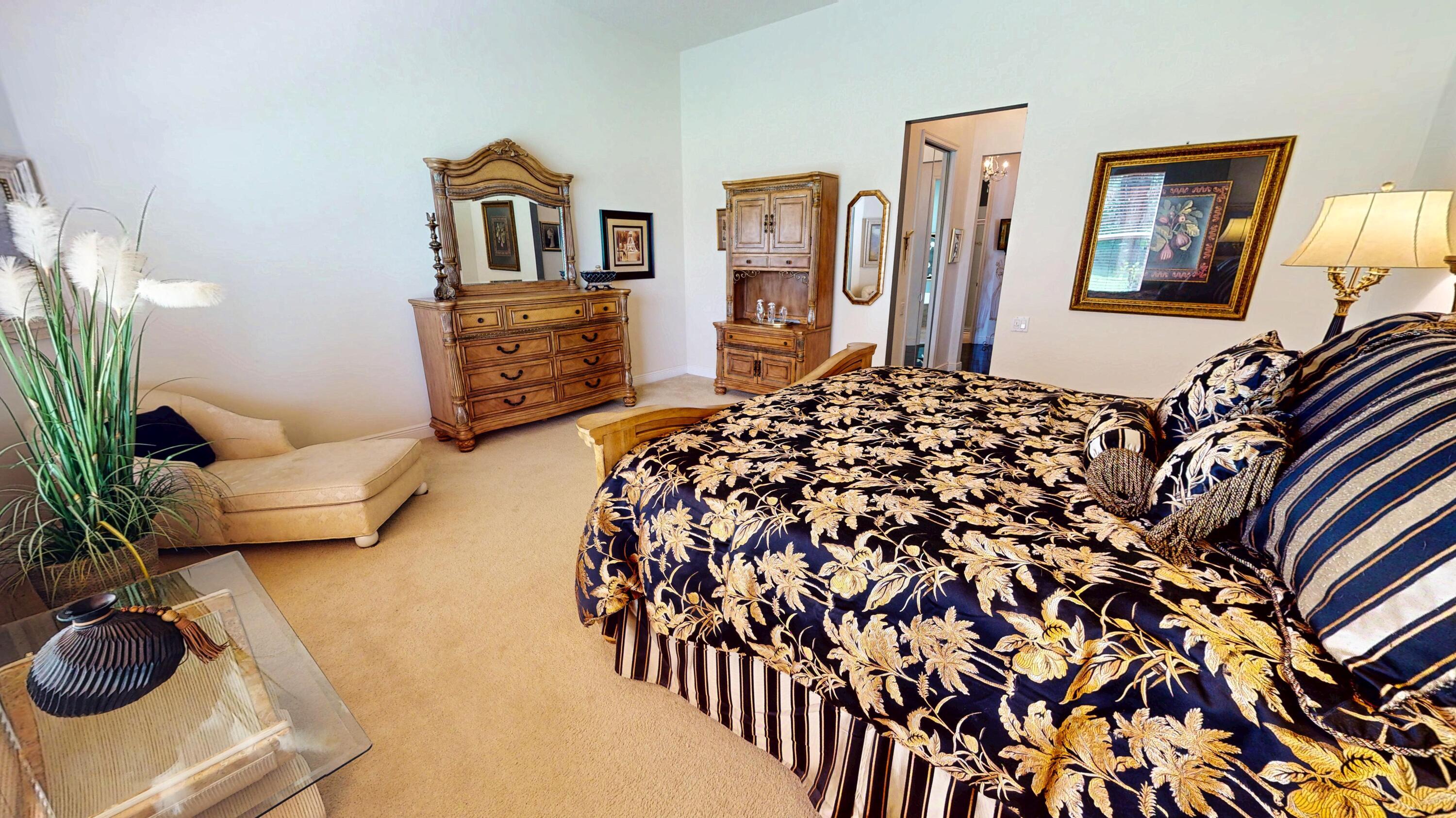 TRADITION PLAT NO 28 - Residential Lease