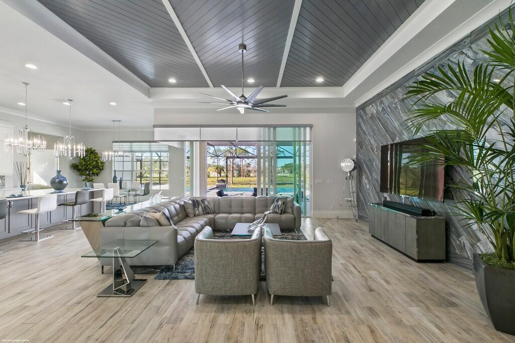 REYNOLDS RANCH PUD - Residential