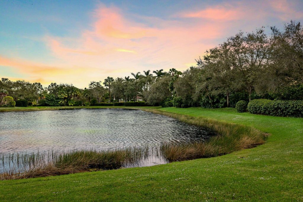 Photo of 102 Dalena Way, Palm Beach Gardens, FL 33418 (MLS # R10939433)