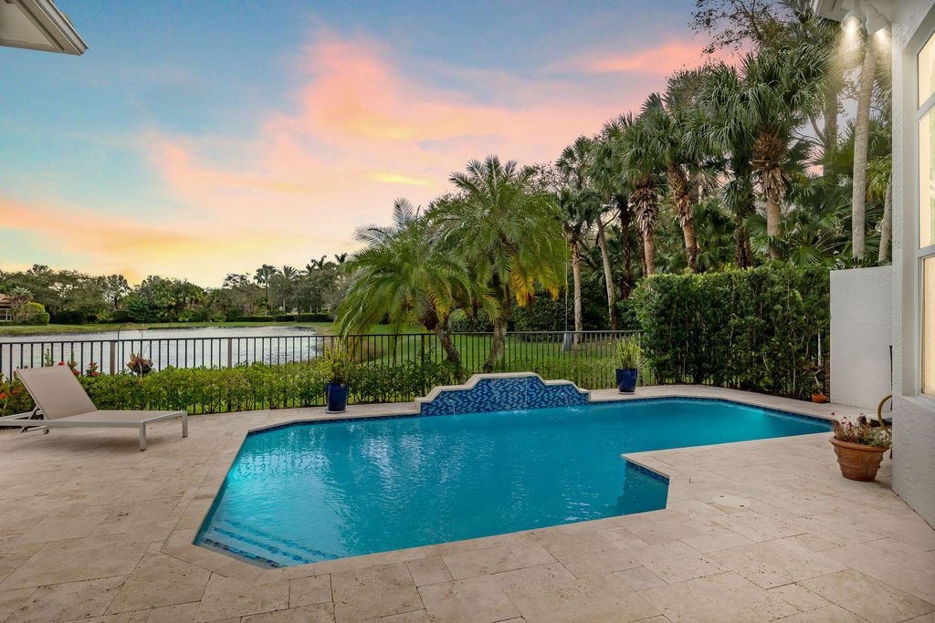 Photo of 102 Dalena Way, Palm Beach Gardens, FL 33418 (MLS # R10939433)