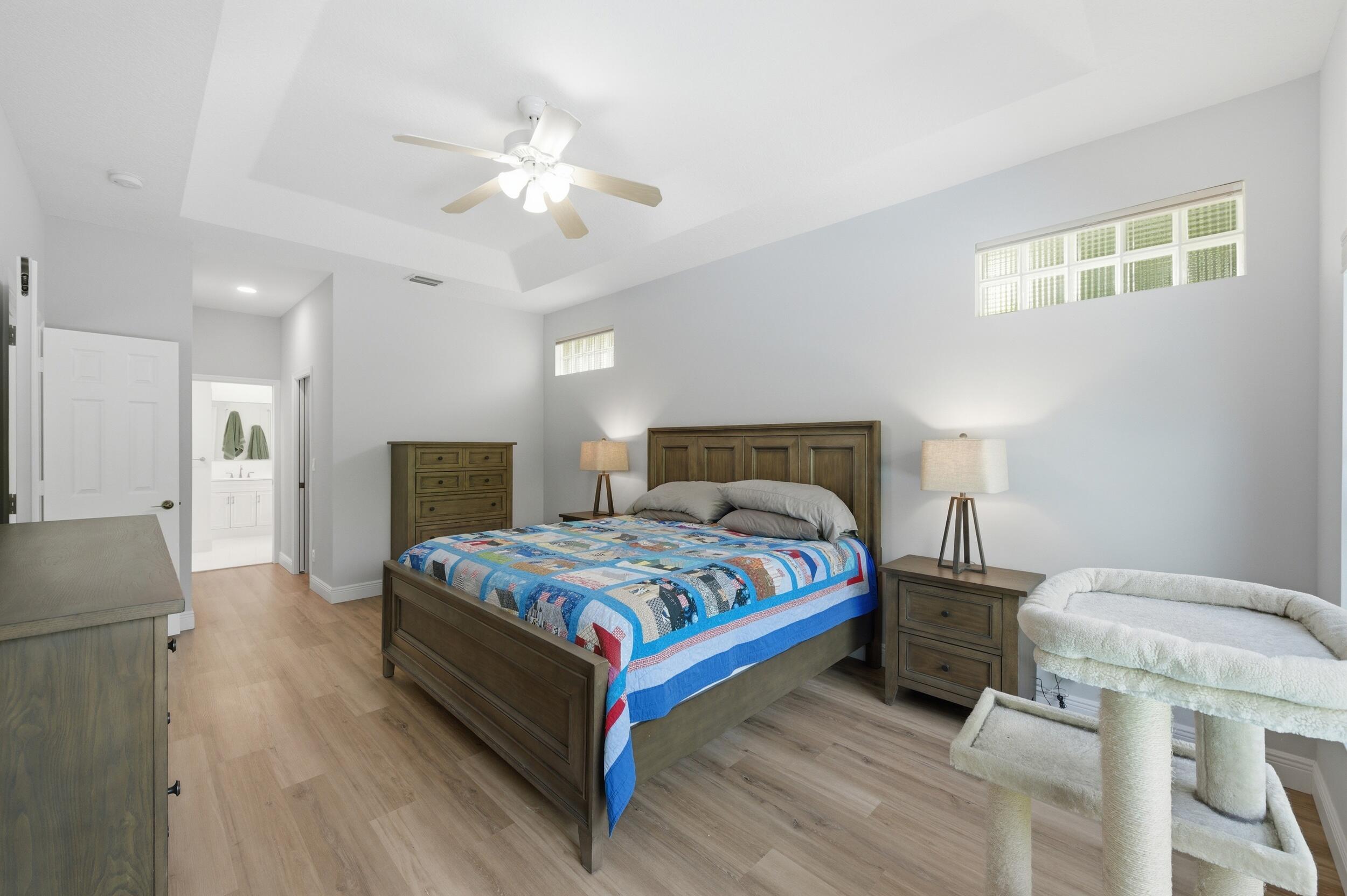 WYNDHAM LAKES CENTRAL - Residential
