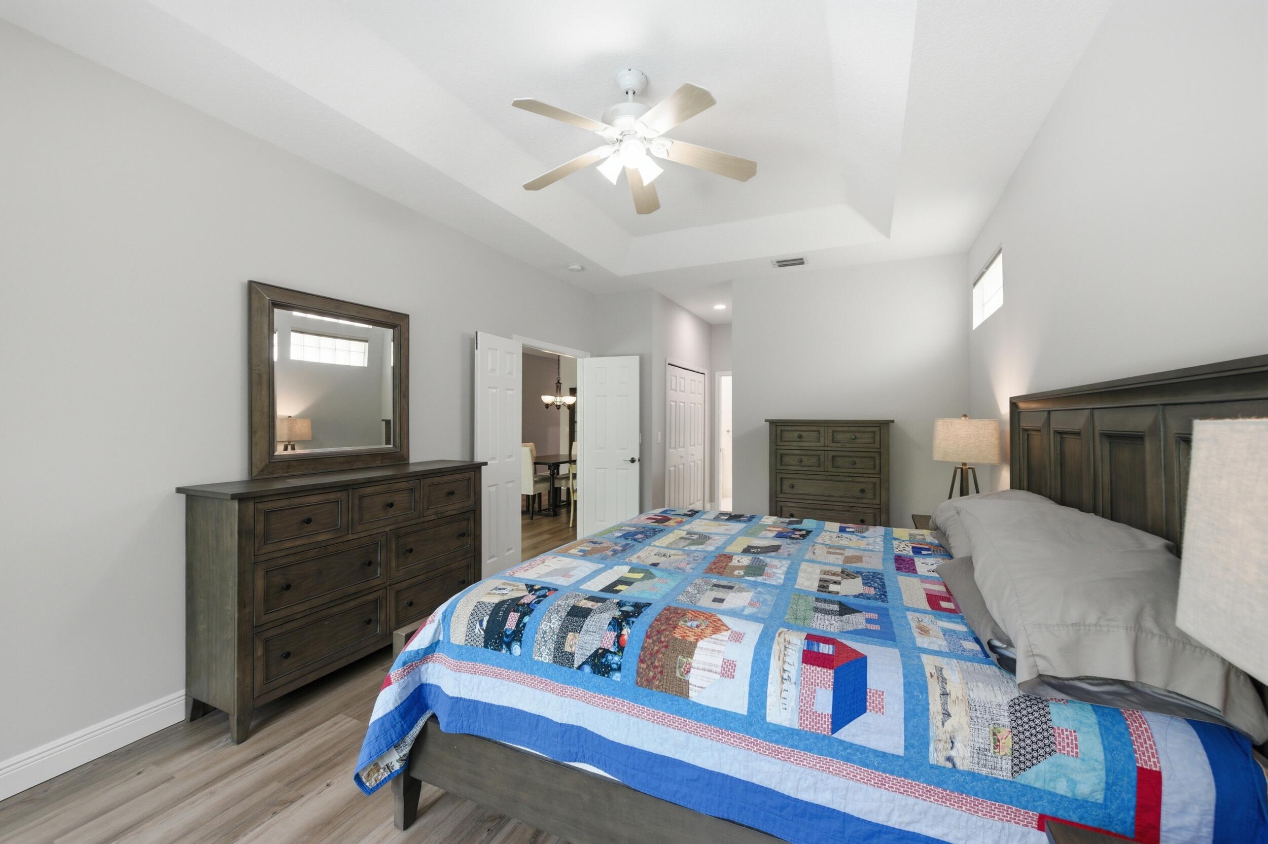 WYNDHAM LAKES CENTRAL - Residential