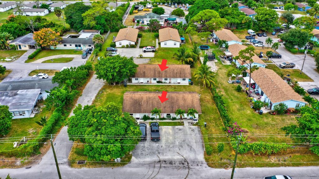 Photo of 4611 Coconut Road, Lake Worth, FL 33461 (MLS # R10939270)