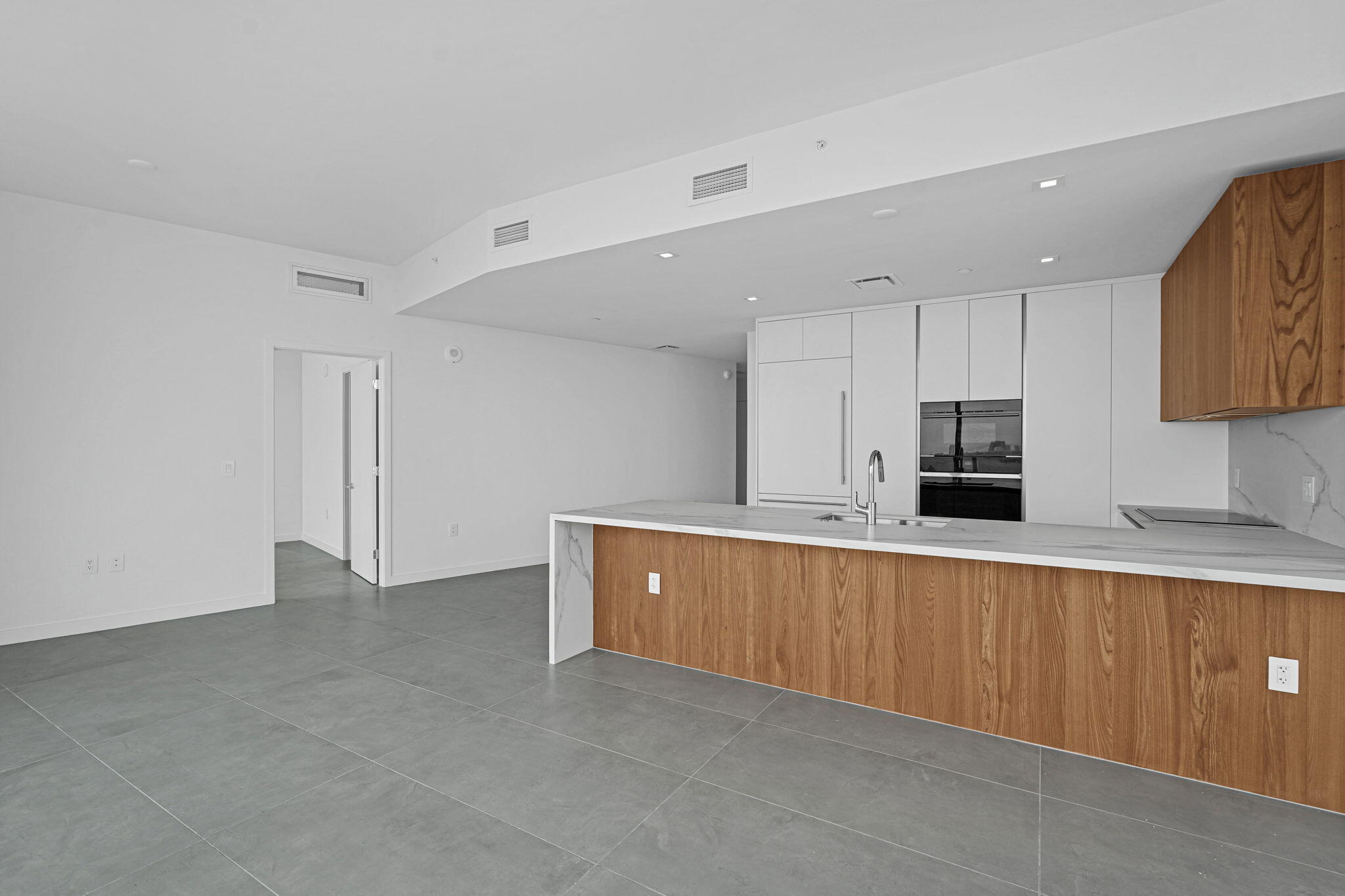 1400 BISCAYNE Boulevard 3406