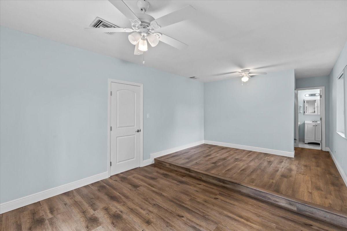 Los Mangos - Residential Lease