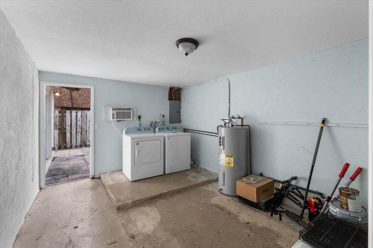 Los Mangos - Residential Lease