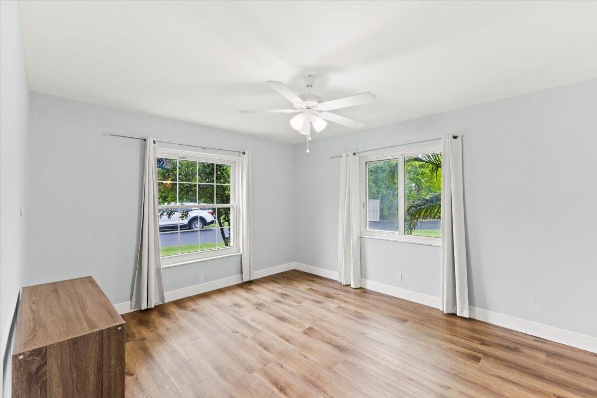 Los Mangos - Residential Lease