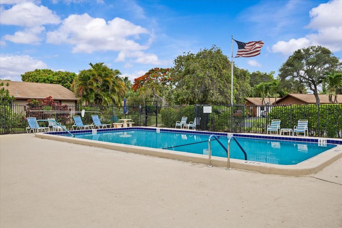 Los Mangos - Residential Lease