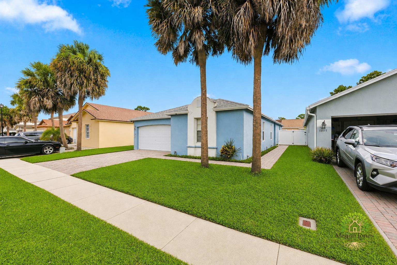 5863 AZALEA Circle