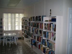 CRESTHAVEN VILLAS 28 CONDO - Residential